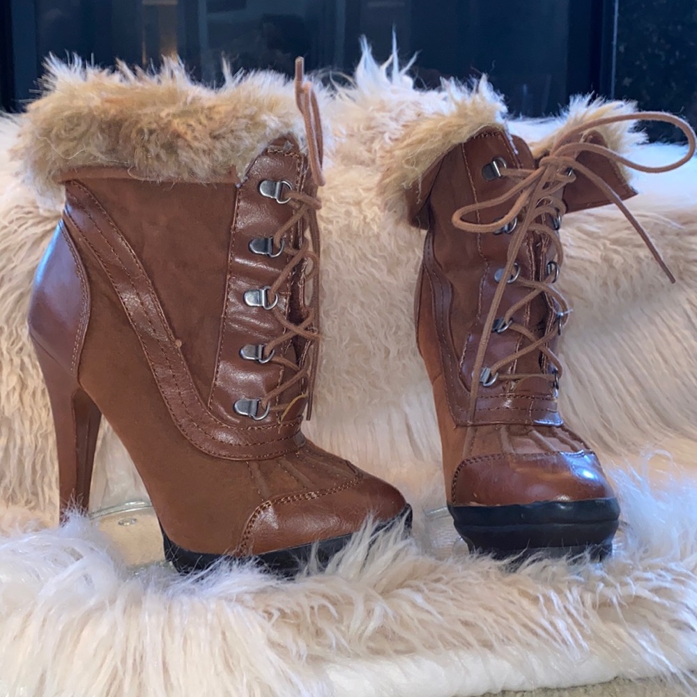 Anne Michelle boots